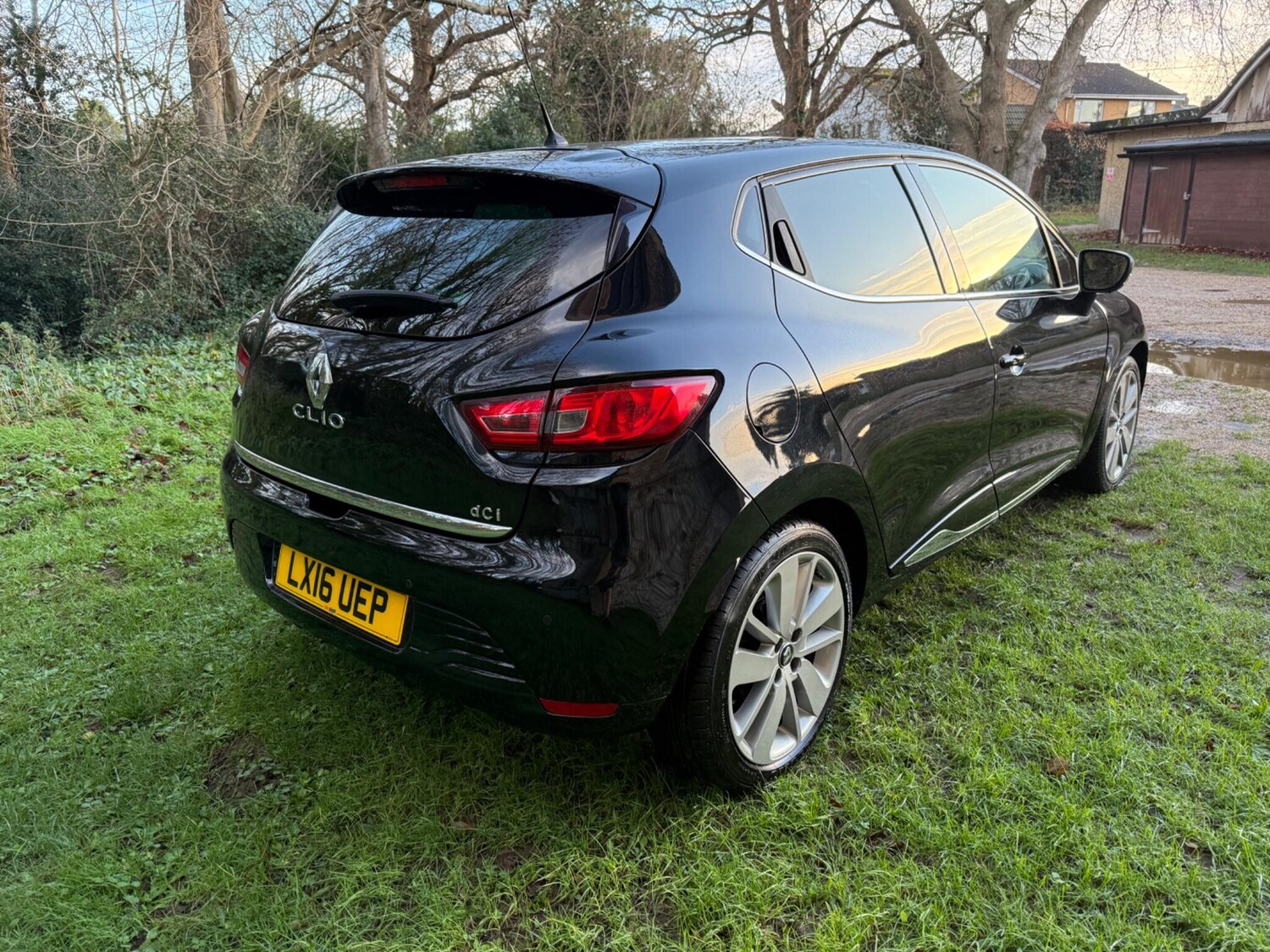 Used Renault Clio 2016 for sale - 76994632: Photo 3