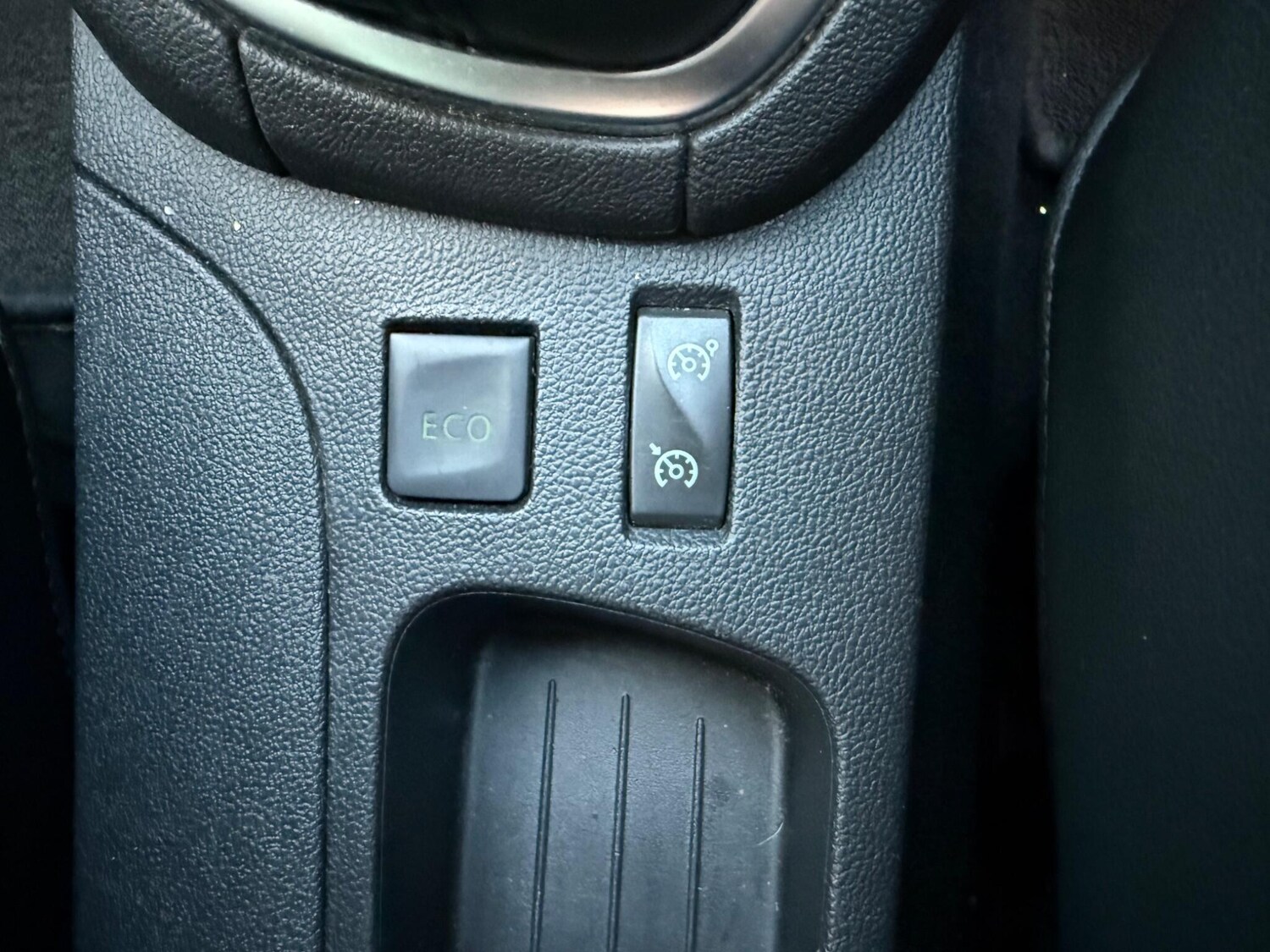 Used Renault Clio 2016 for sale - 76994632: Photo 42