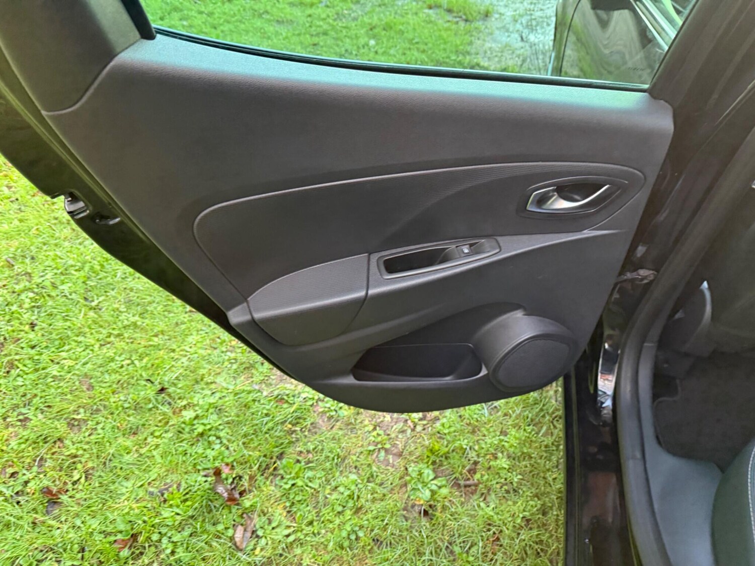 Used Renault Clio 2016 for sale - 76994632: Photo 48