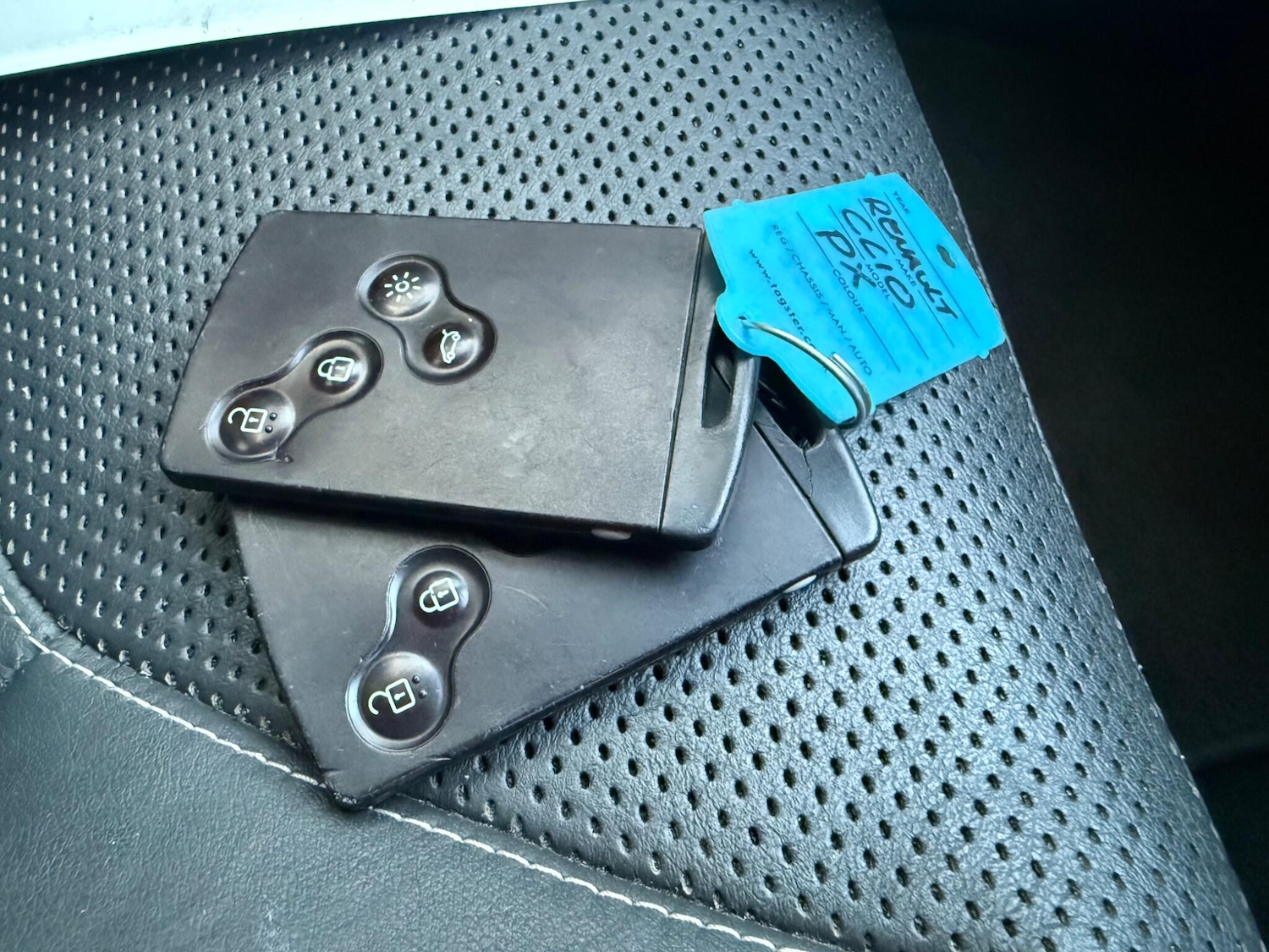 Used Renault Clio 2016 for sale - 76994632: Photo 51