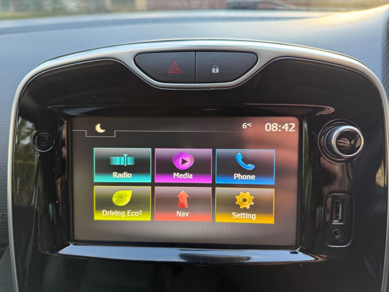 Used Renault Clio 2016 for sale - 76994632: Photo 52