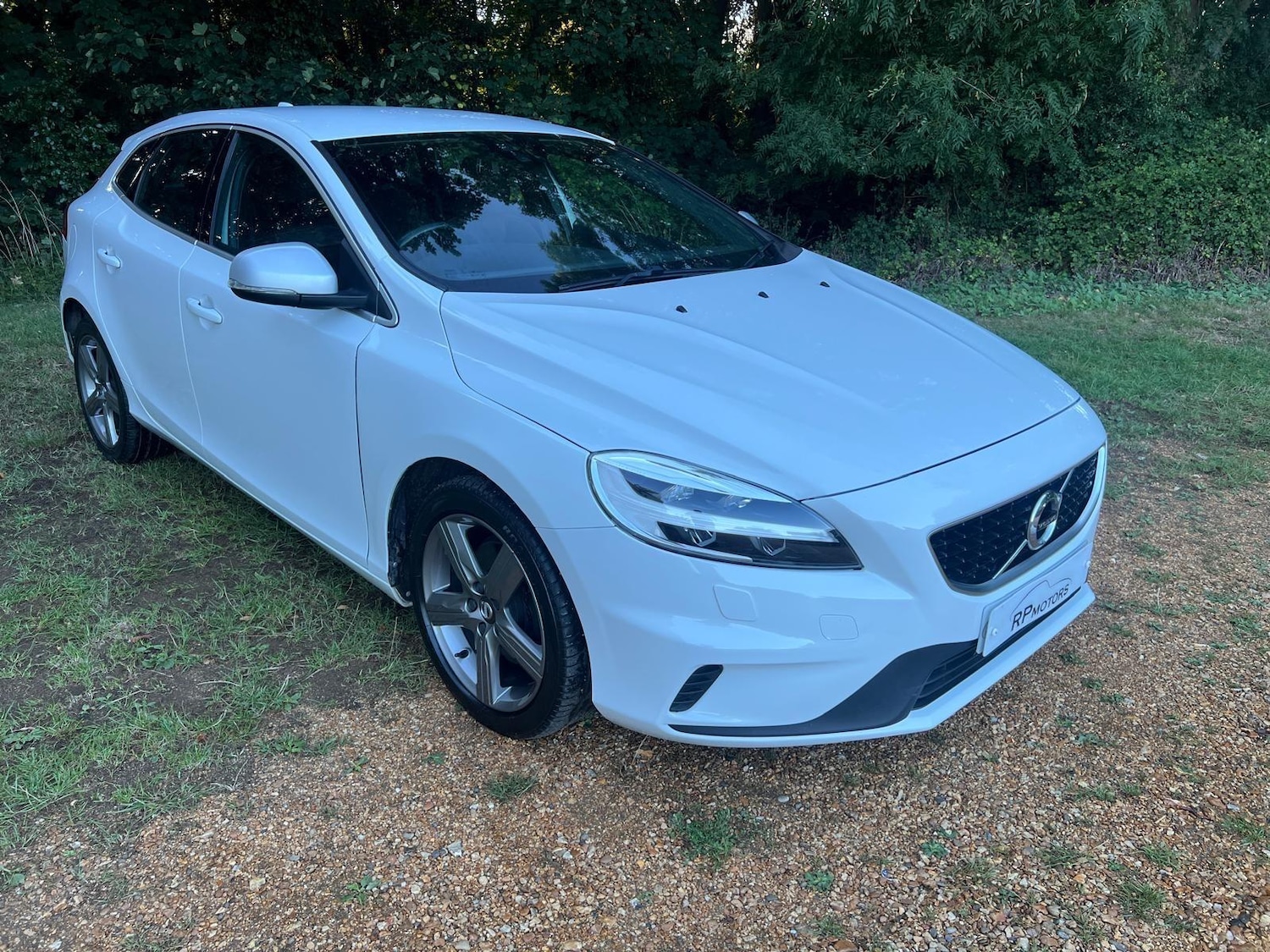 Used Volvo V40 2018 for sale - 76284225: Photo 11