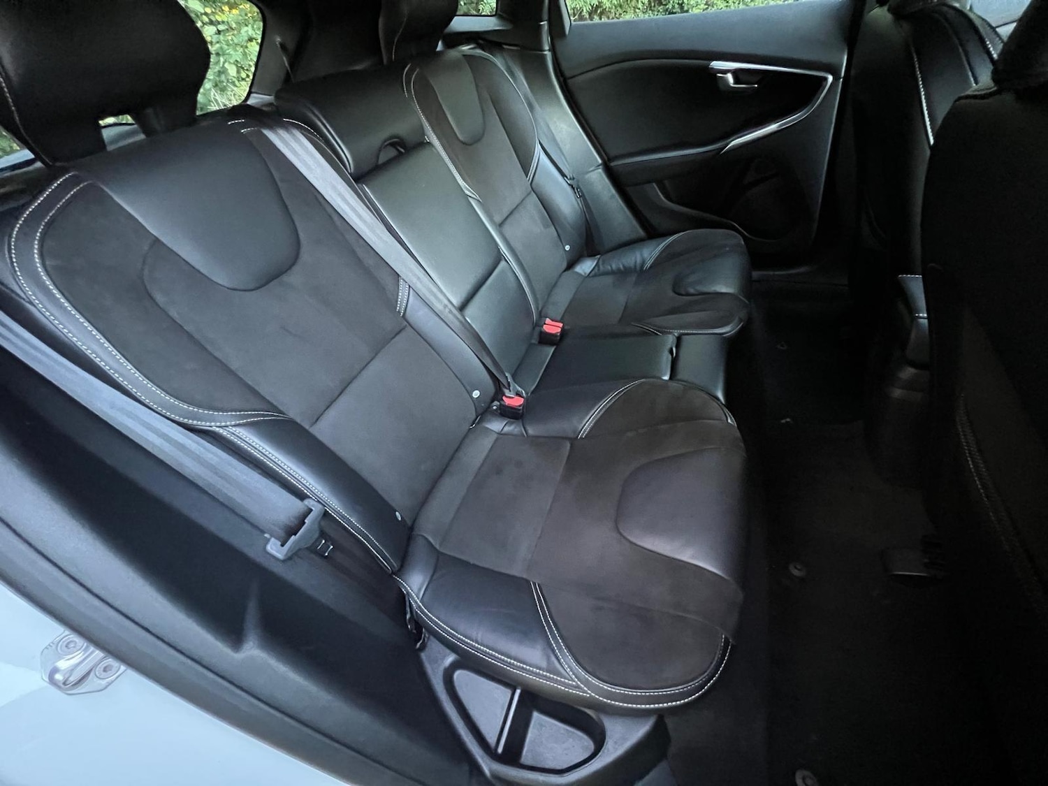 Used Volvo V40 2018 for sale - 76284225: Photo 31