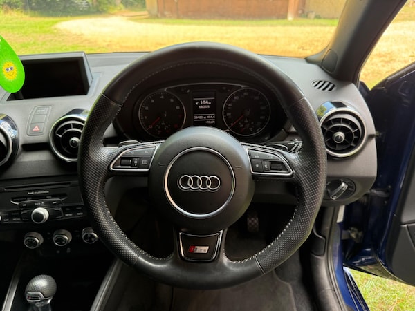 Used Audi A1 2013 for sale - 76314639: Photo 32