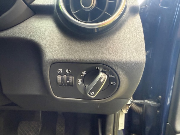 Used Audi A1 2013 for sale - 76314639: Photo 41