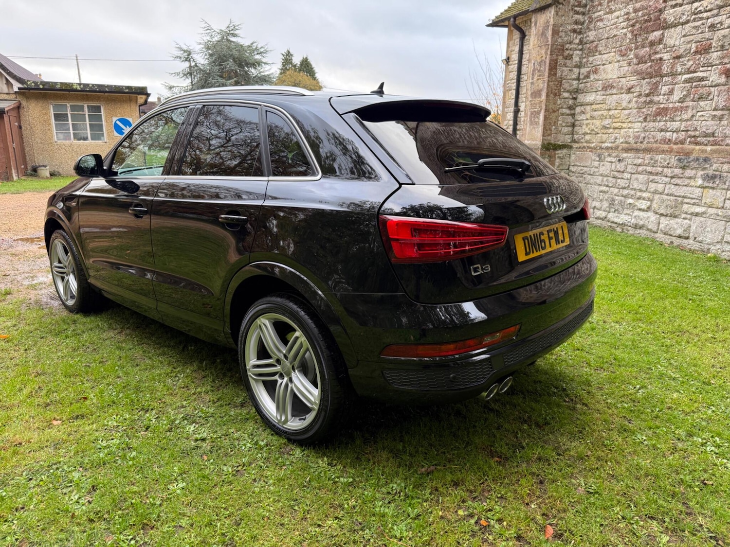 Used Audi Q3 2016 for sale - 76584876: Photo 3