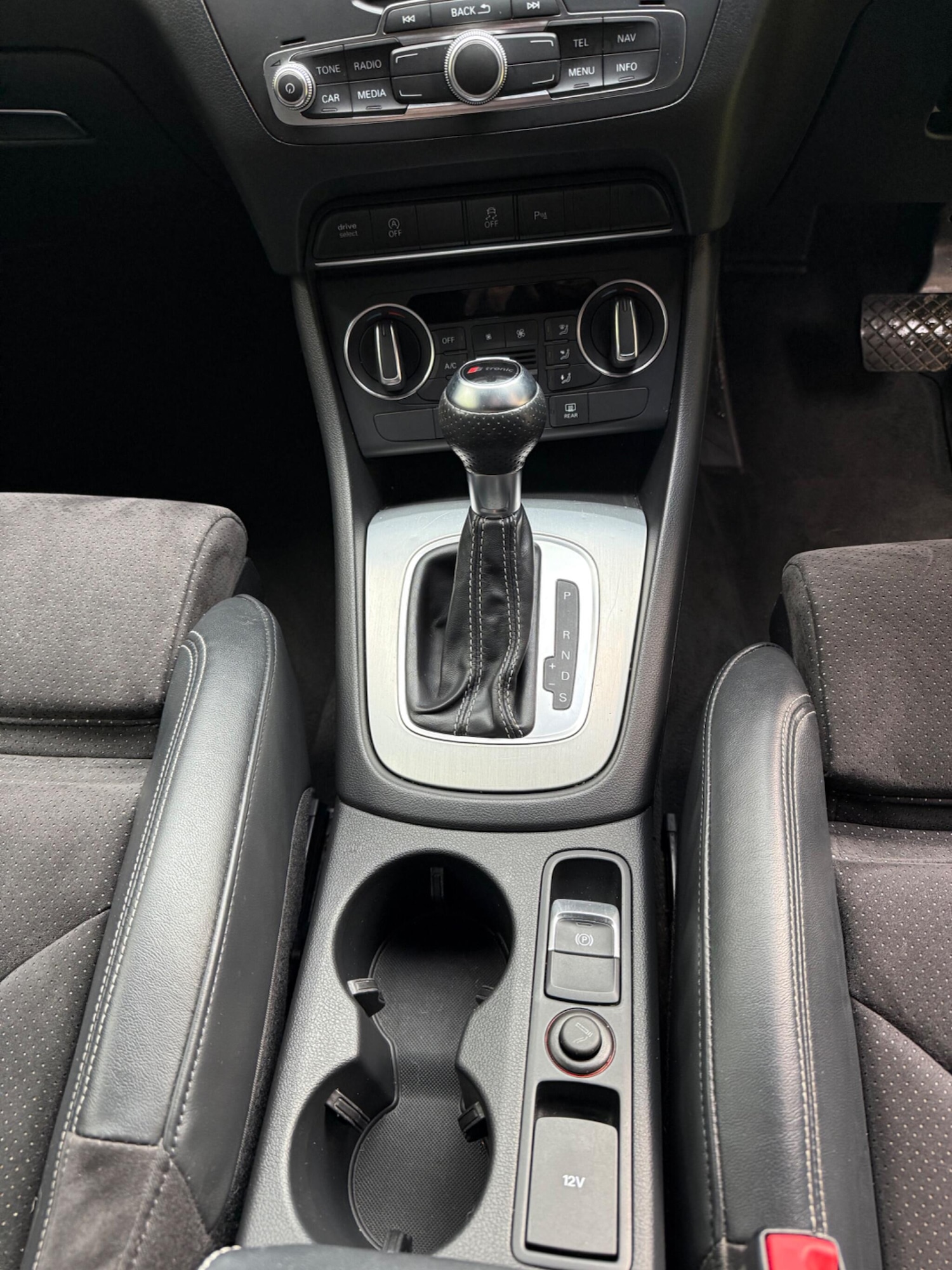 Used Audi Q3 2016 for sale - 76584876: Photo 42