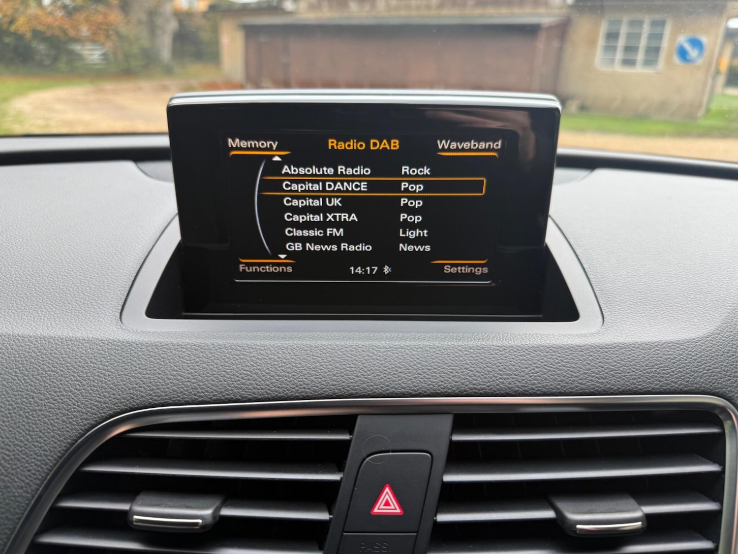 Used Audi Q3 2016 for sale - 76584876: Photo 55