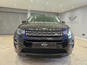 Used Land Rover Discovery Sport 2018 for sale - 75538374: Photo