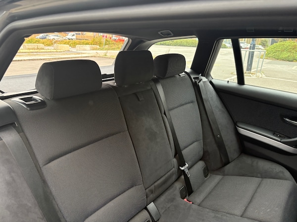 Used BMW 3 Series 2010 for sale - 76287910: Photo 11
