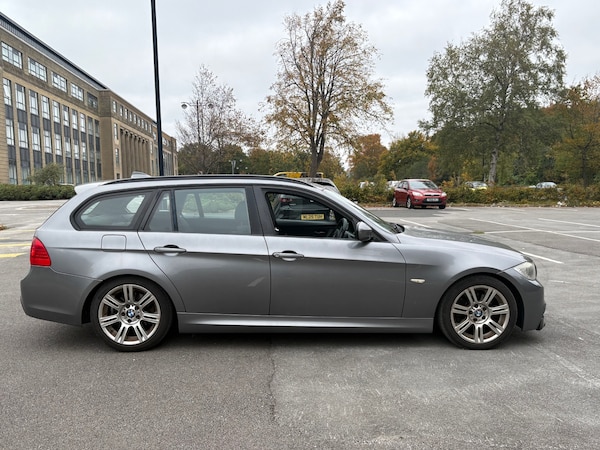 Used BMW 3 Series 2010 for sale - 76287910: Photo 8