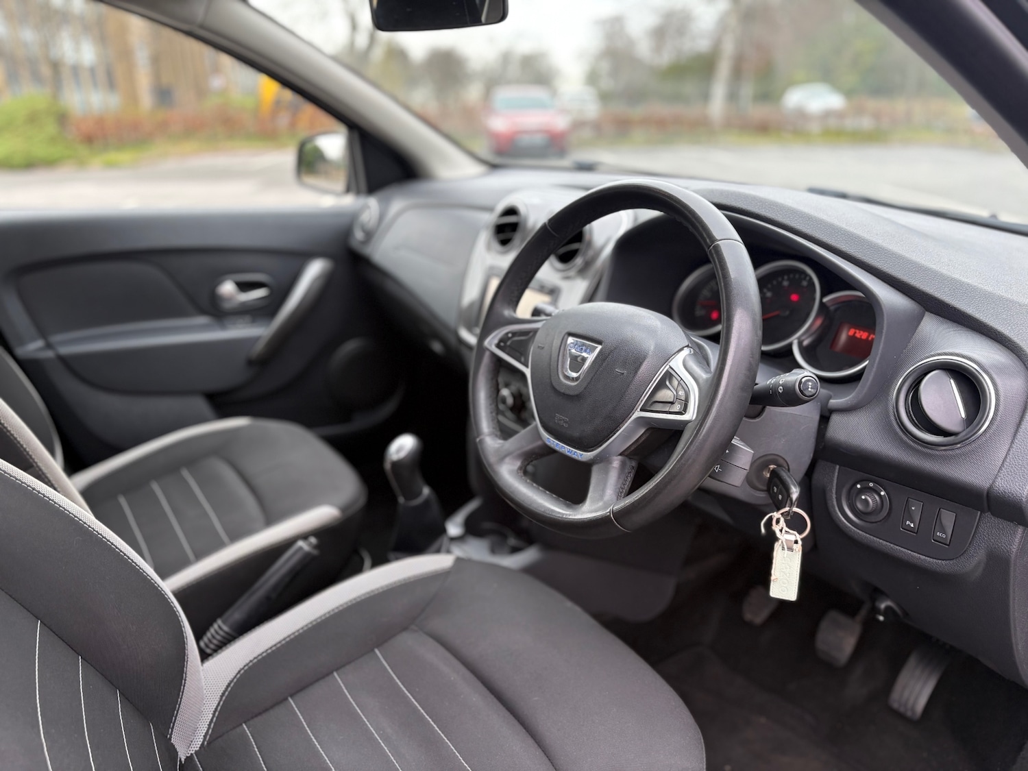 Used Dacia Sandero Stepway 2017 for sale - 77988634: Photo 14