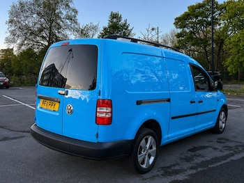 Used Volkswagen Caddy undefined for sale - 78403019: Photo
