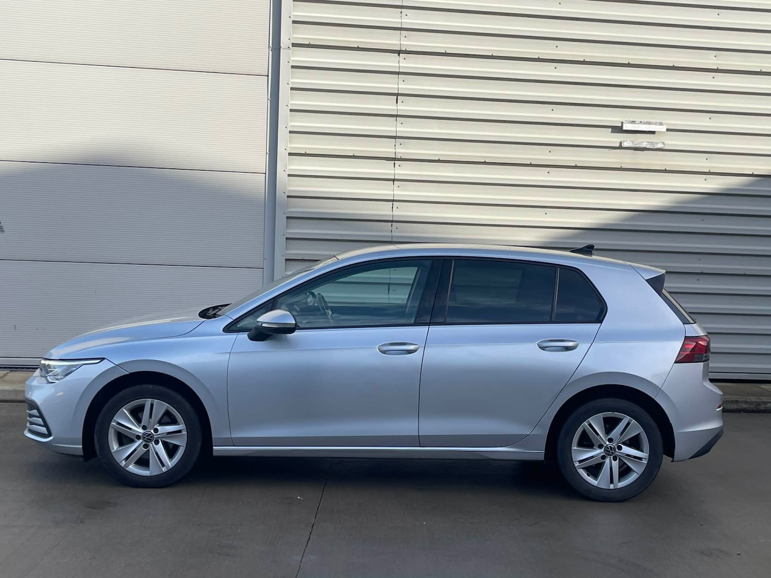 Used Volkswagen Golf 2020 for sale - 77657433: Photo 4