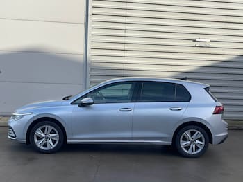 Used Volkswagen Golf 2020 for sale - 77657433: Photo