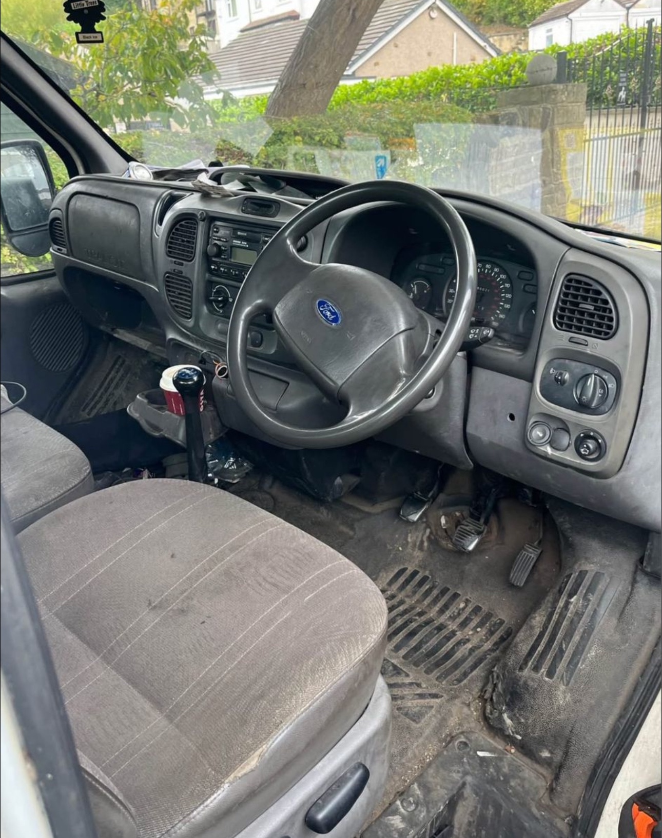 Used Ford Transit 2002 for sale - 77135932: Photo 3