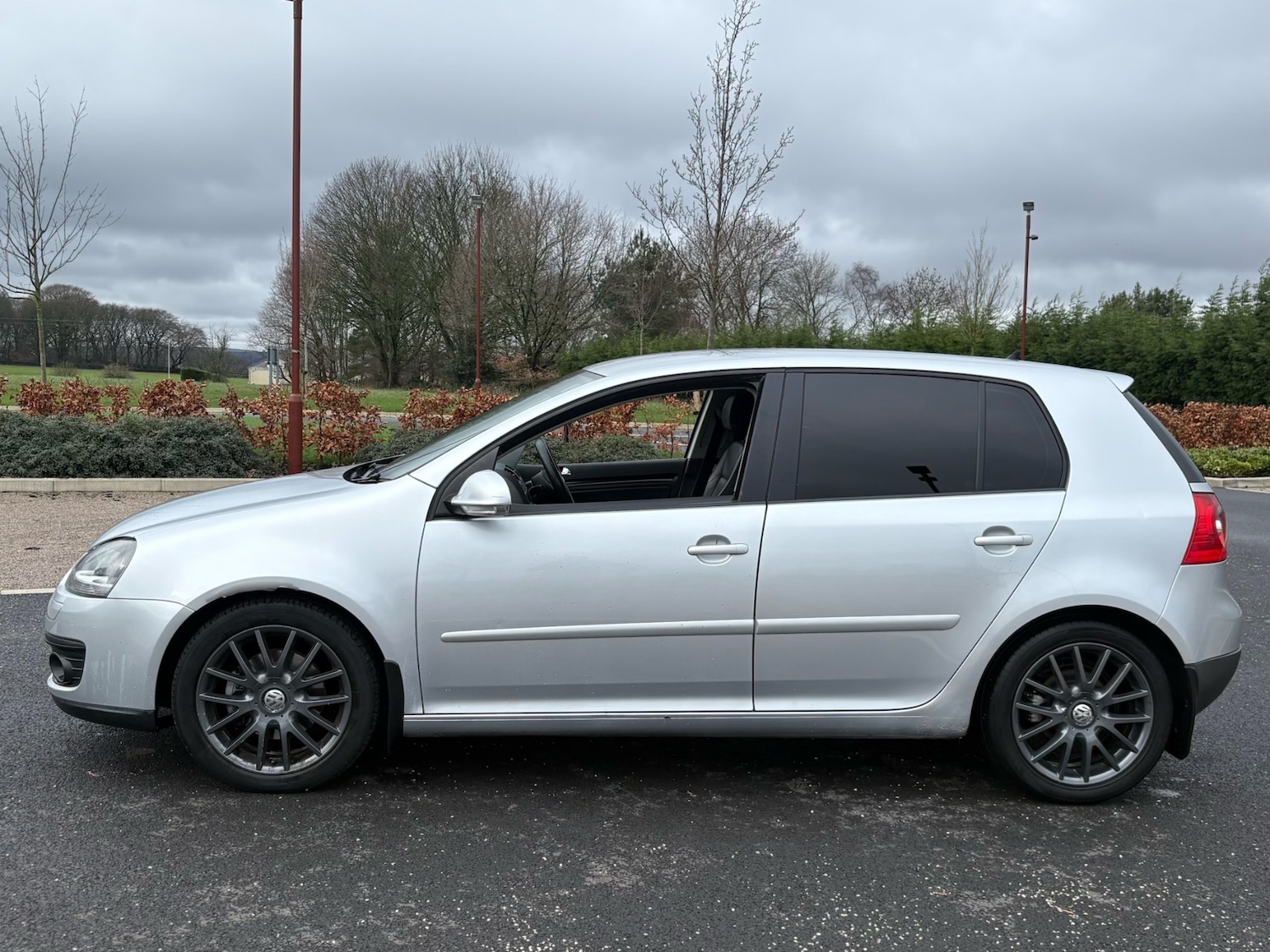 Used Volkswagen Golf 2008 for sale - 77530056: Photo 4