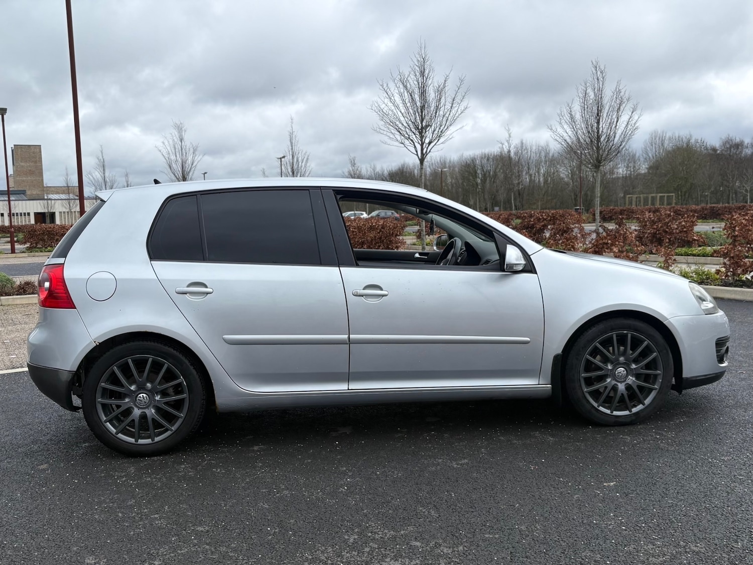 Used Volkswagen Golf 2008 for sale - 77530056: Photo 8