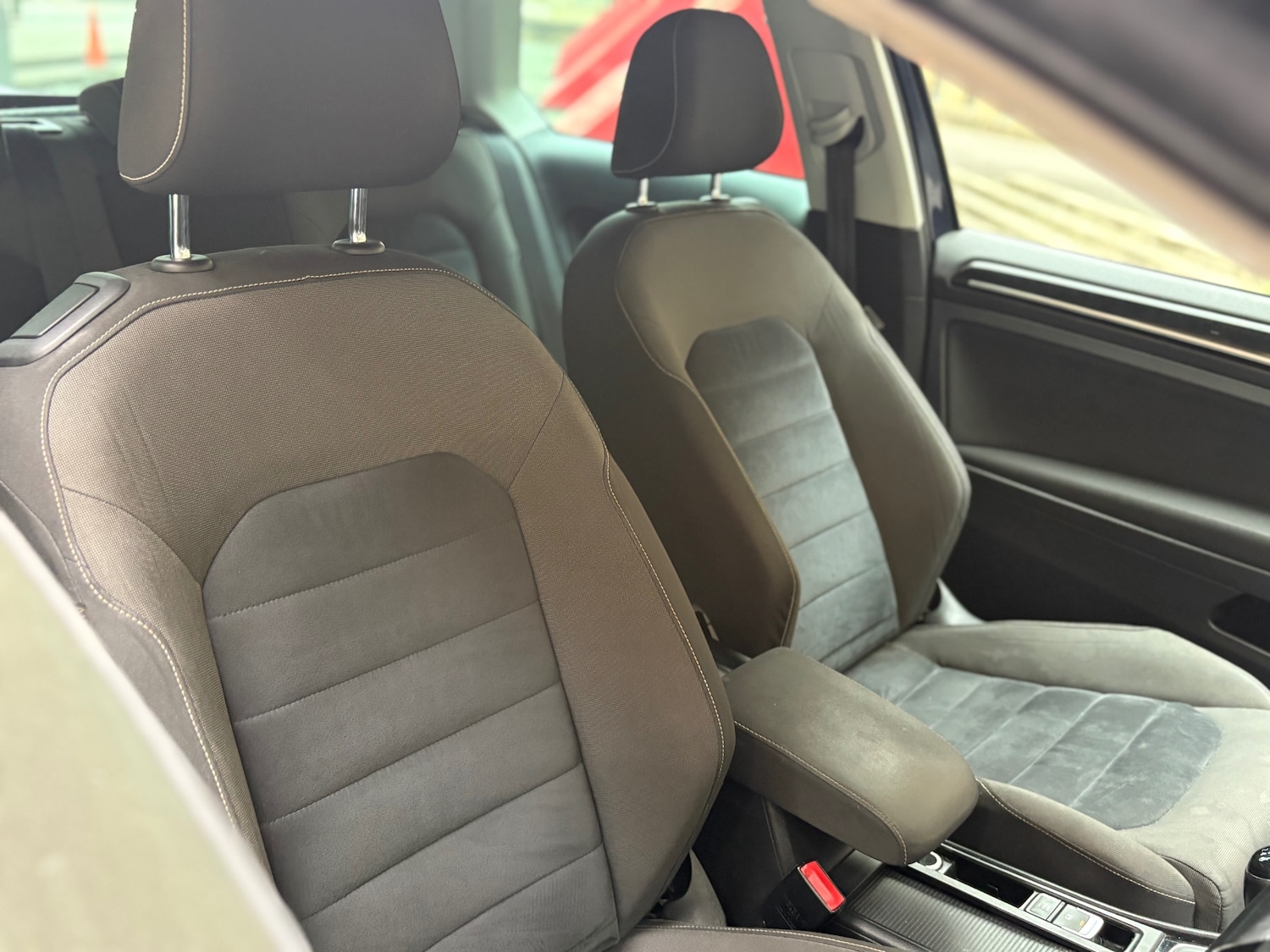 Used Volkswagen Golf 2013 for sale - 76162651: Photo 10