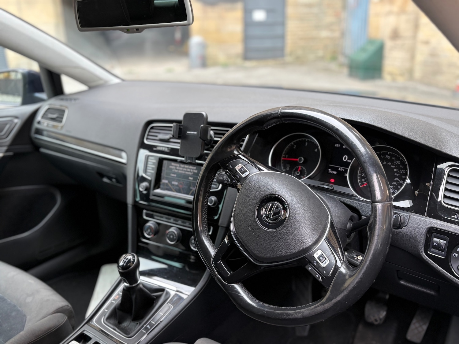 Used Volkswagen Golf 2013 for sale - 76162651: Photo 9