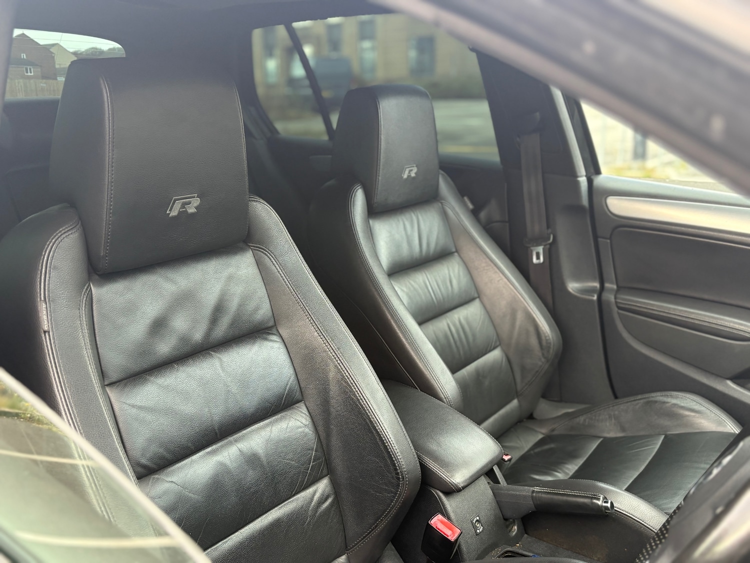 Used Volkswagen Golf 2010 for sale - 76547613: Photo 11