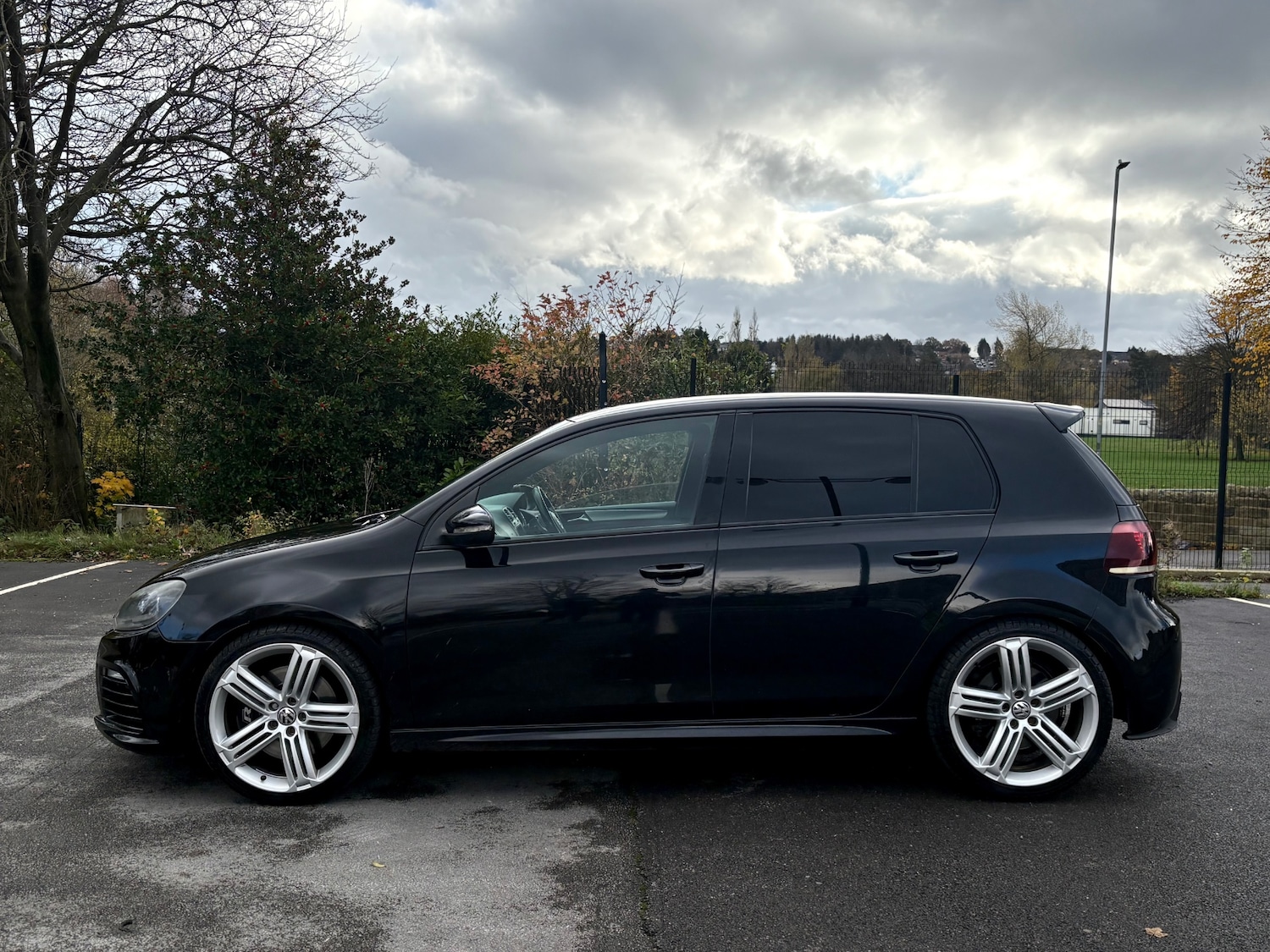 Used Volkswagen Golf 2010 for sale - 76547613: Photo 5