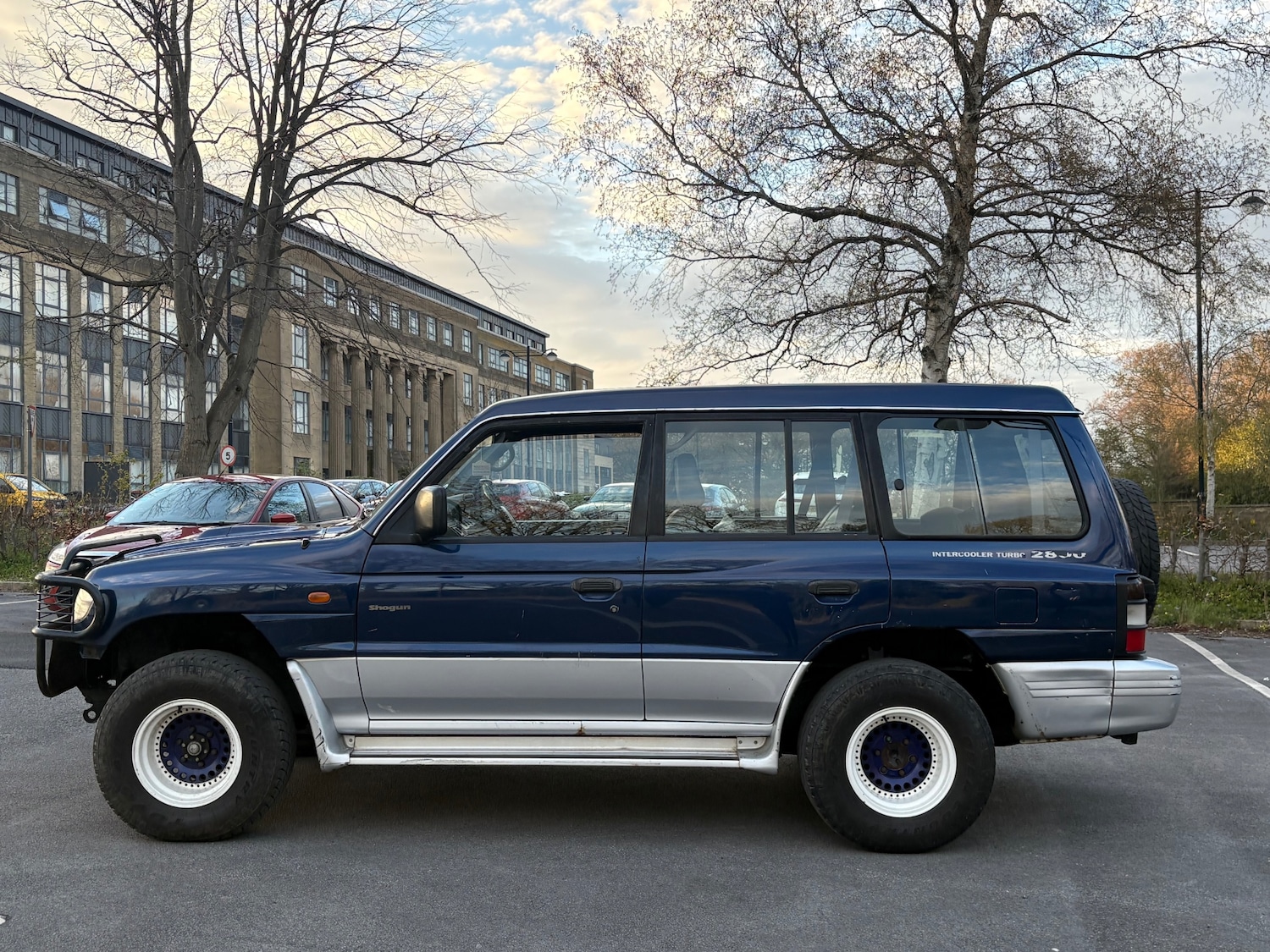 Used Mitsubishi Shogun 1998 for sale - 78202148: Photo 3