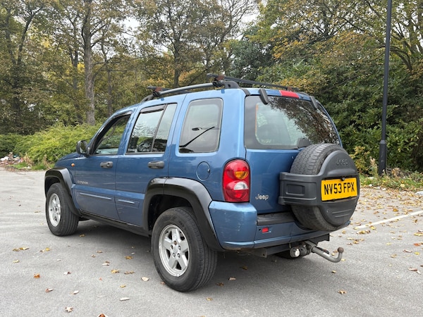 Used Jeep Cherokee 2003 for sale - 76312491: Photo 6