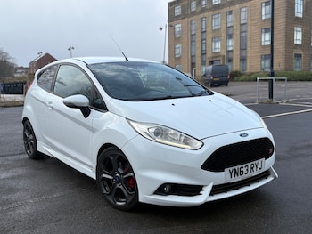 2013 (63) - 1.6 EcoBoost ST-2 3dr