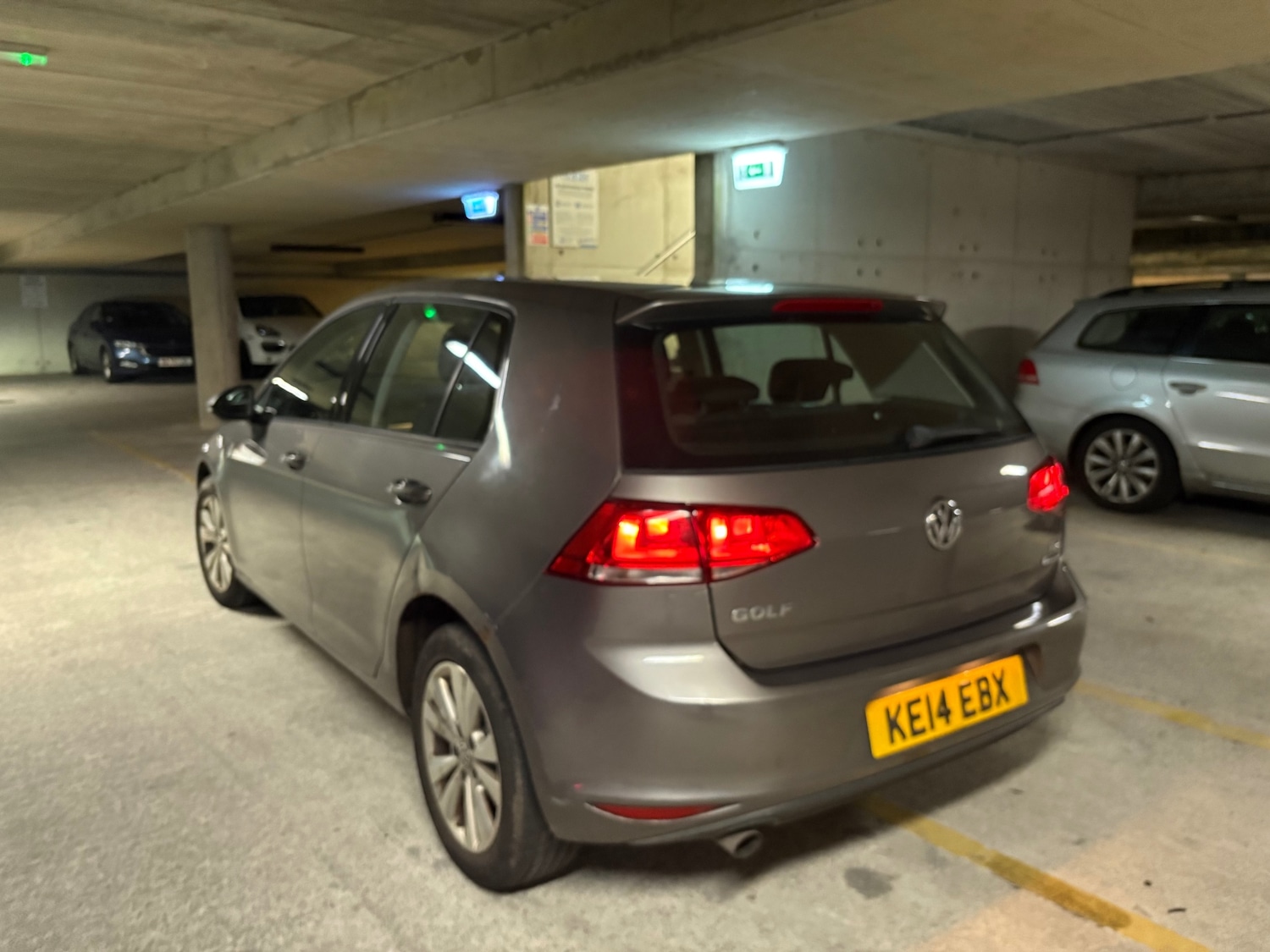 Used Volkswagen Golf 2014 for sale - 77007900: Photo 2