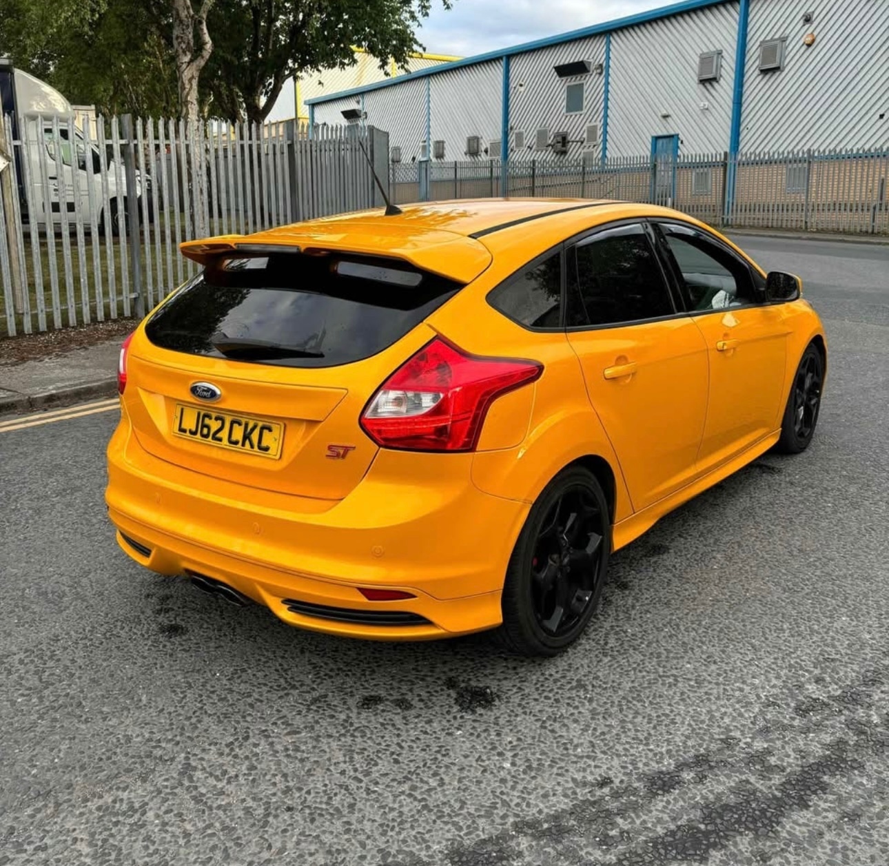 Used Ford Focus 2012 for sale - 76670945: Photo 4