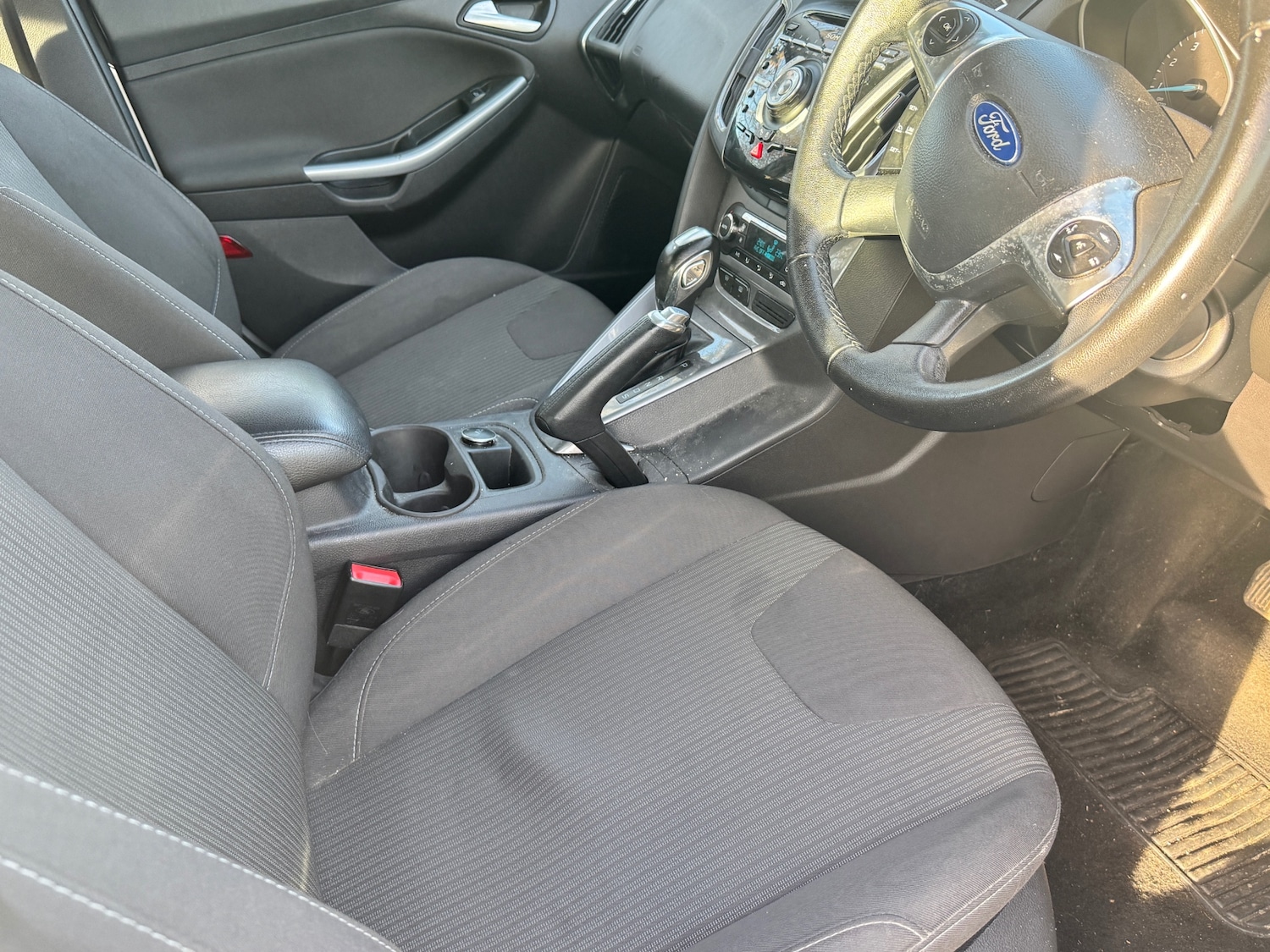 Used Ford Focus 2013 for sale - 76565244: Photo 9