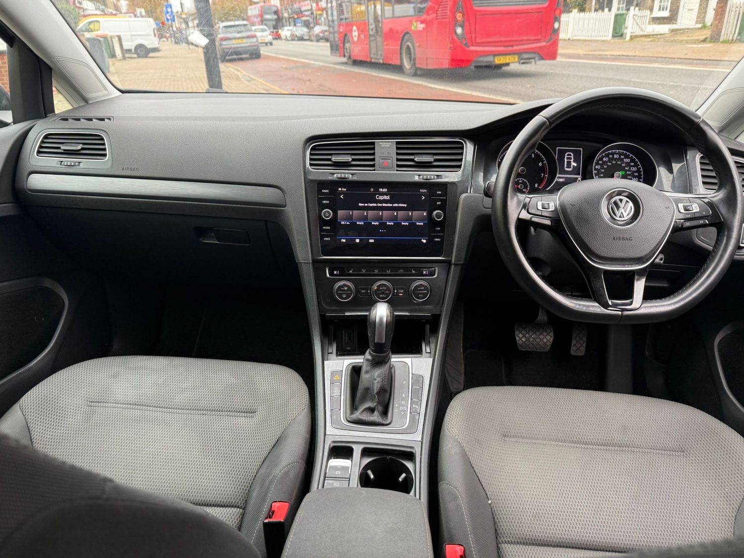 Used Volkswagen Golf 2020 for sale - 76656406: Photo 10