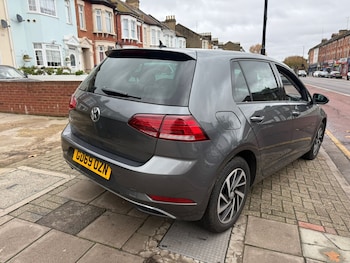 Used Volkswagen Golf 2020 for sale - 76656406: Photo