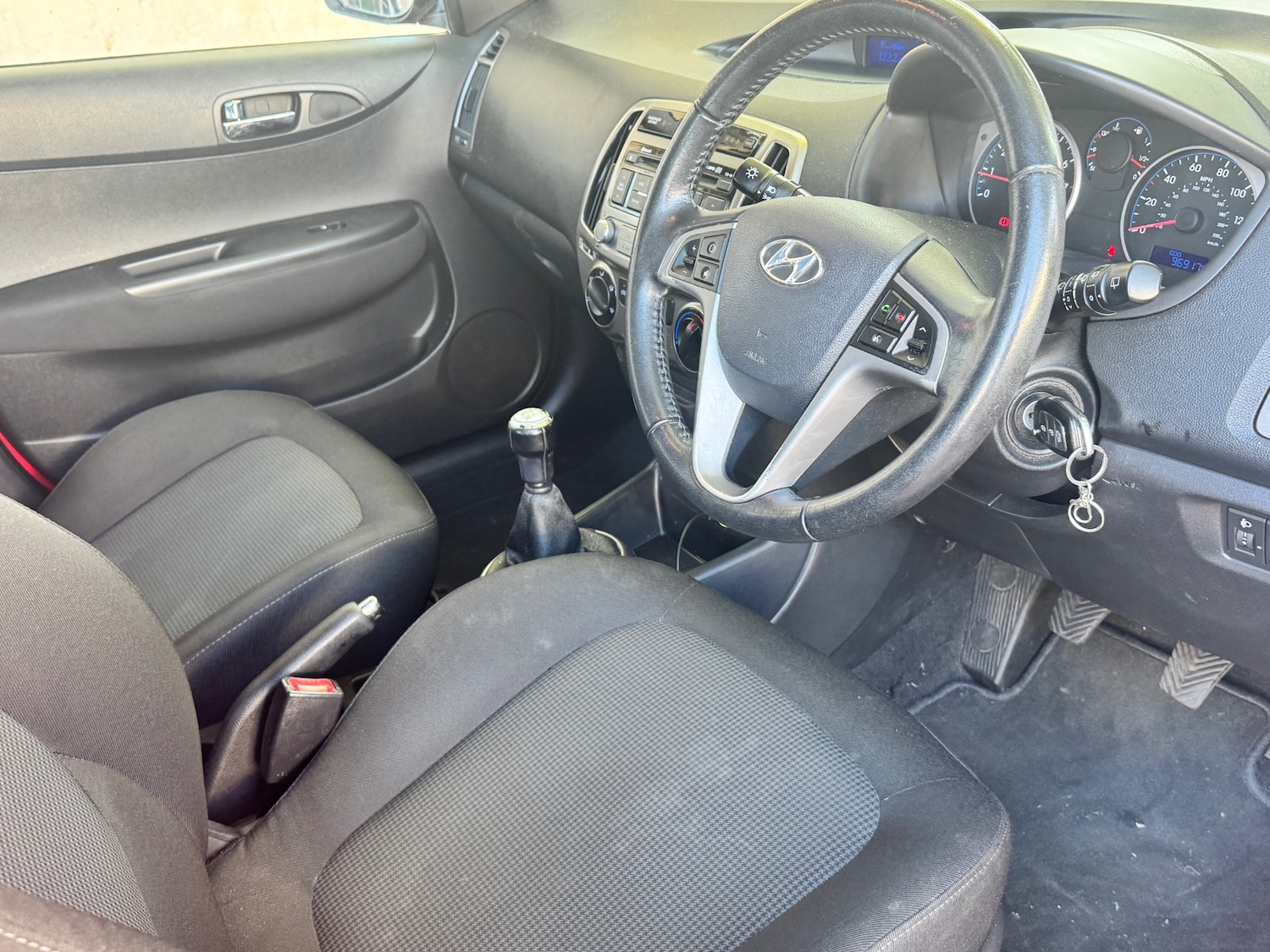Used Hyundai i20 2012 for sale - 76509672: Photo 11