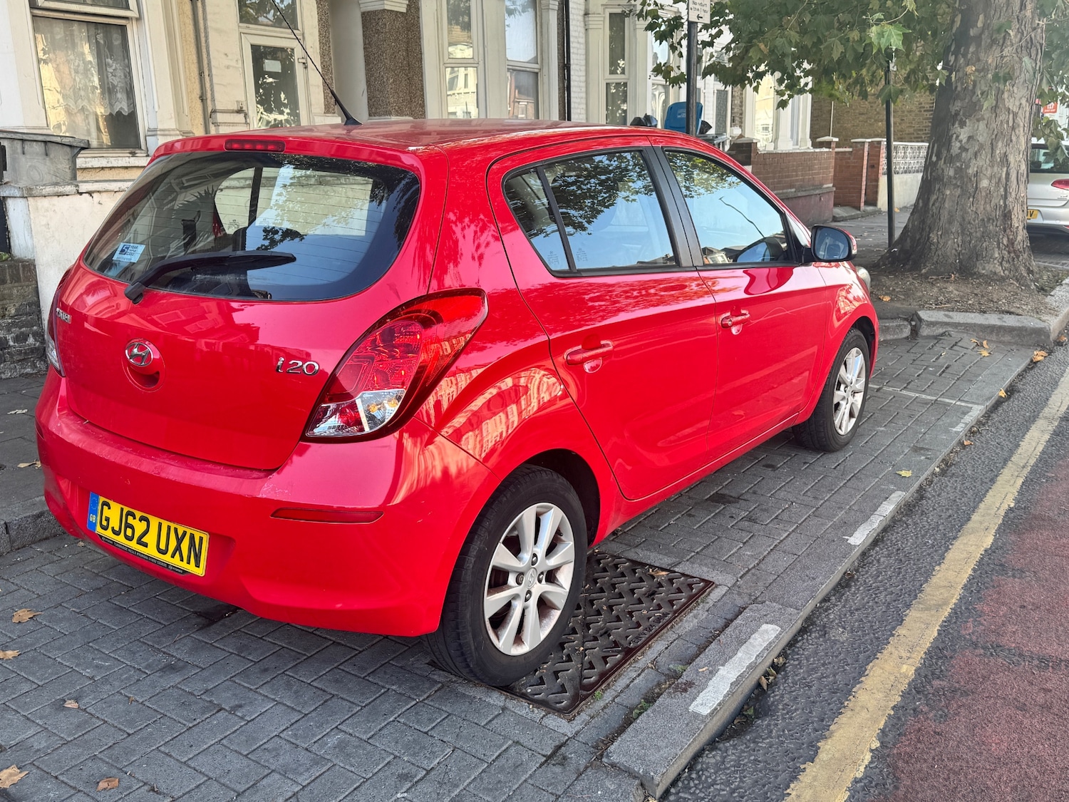 Used Hyundai i20 2012 for sale - 76509672: Photo 4