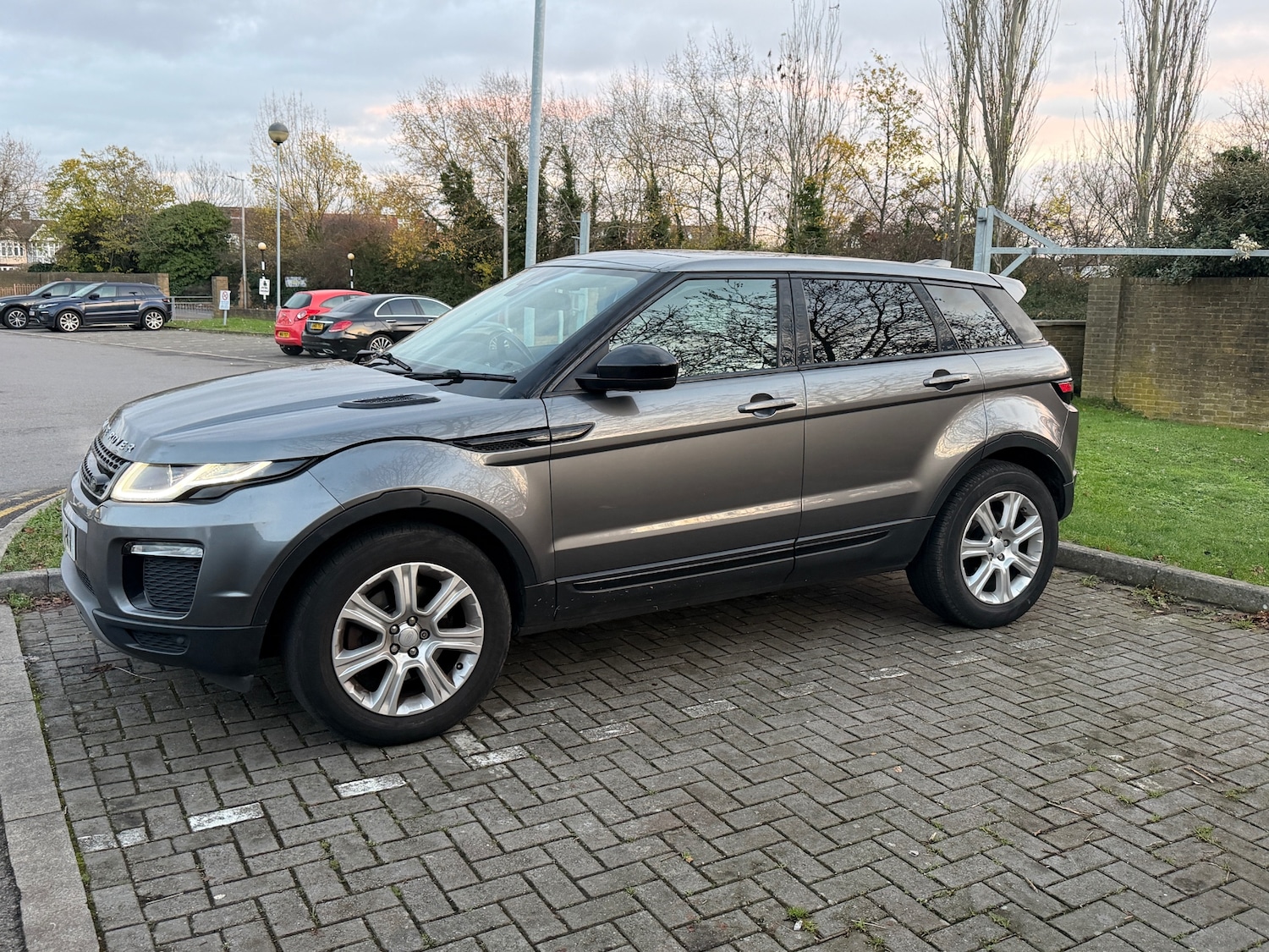 Used Land Rover Range Rover Evoque 2016 for sale - 76899724: Photo 3