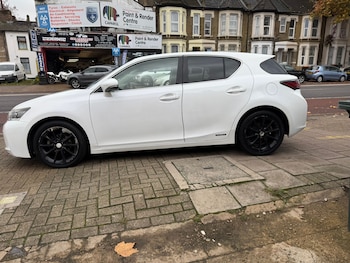 Used Lexus CT 2011 for sale - 76580442: Photo