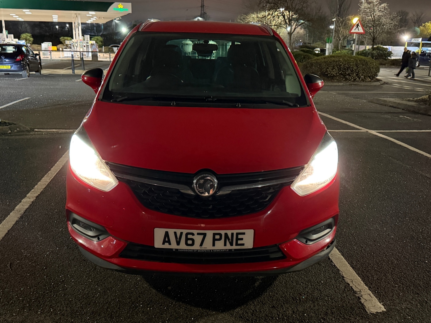 Used Vauxhall Zafira 2017 for sale - 77065485: Photo 1