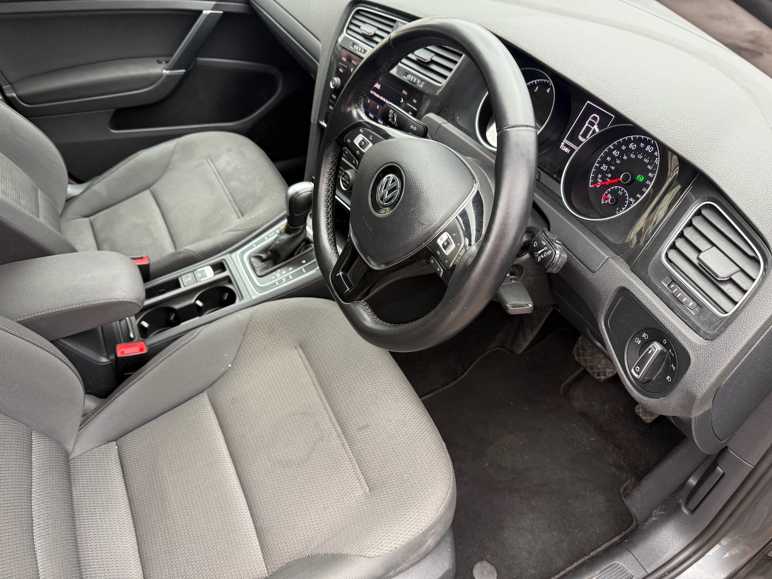 Used Volkswagen Golf 2020 for sale - 77851484: Photo 19