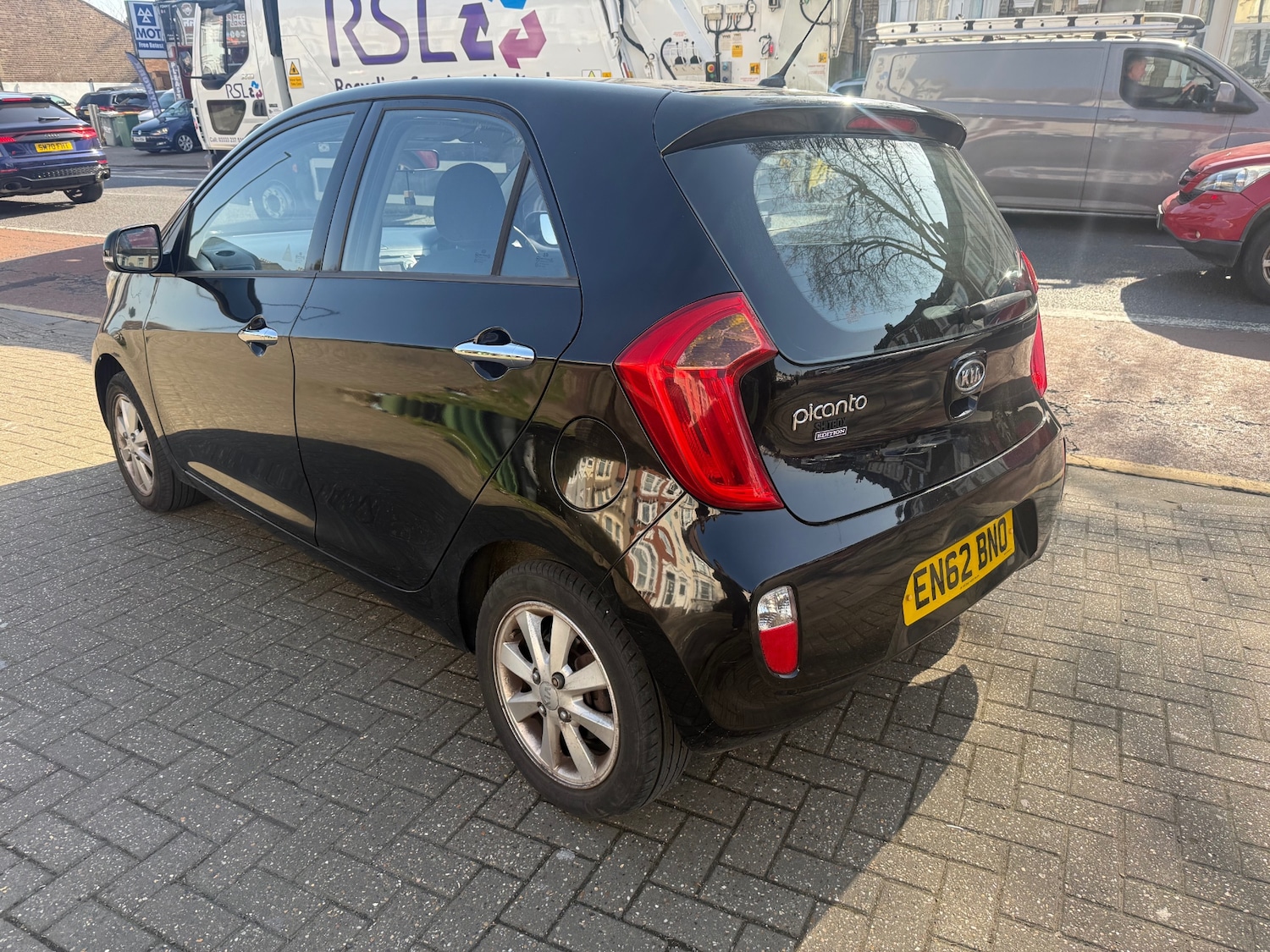 Used Kia Picanto 2013 for sale - 77760282: Photo 5