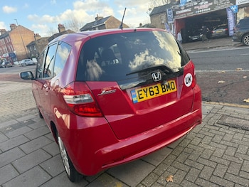 Used Honda Jazz 2013 for sale - 77385150: Photo