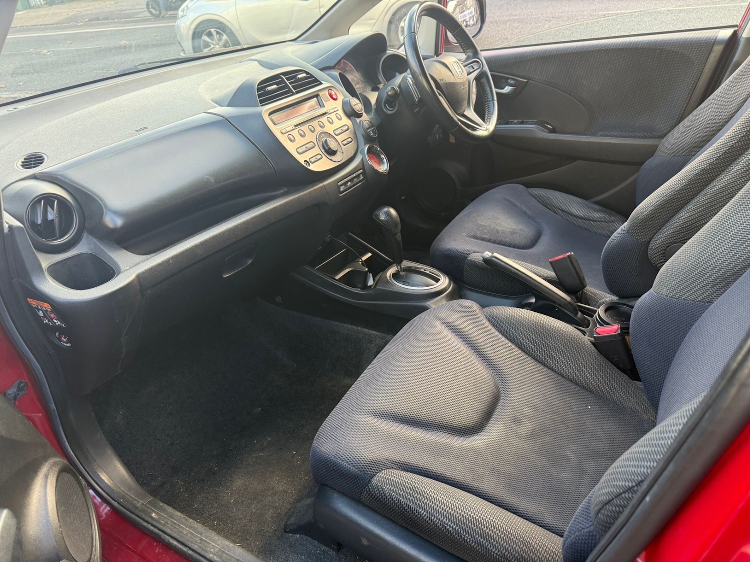 Used Honda Jazz 2013 for sale - 77385150: Photo 8