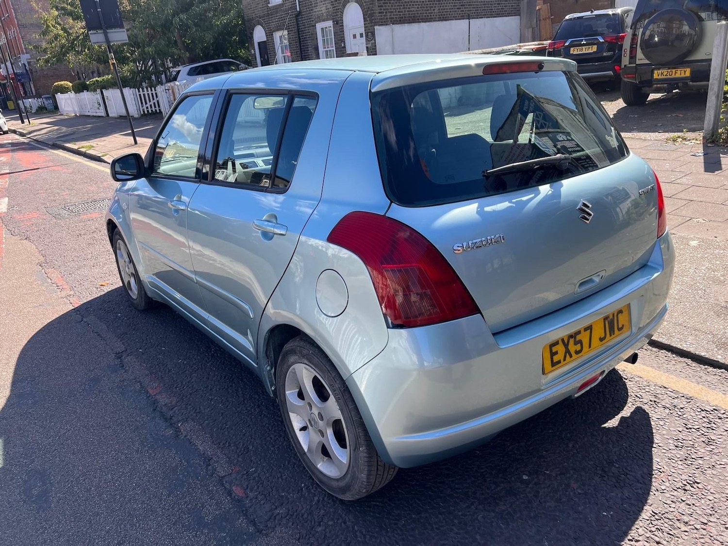 Used Suzuki Swift 2007 for sale - 76565966: Photo 3