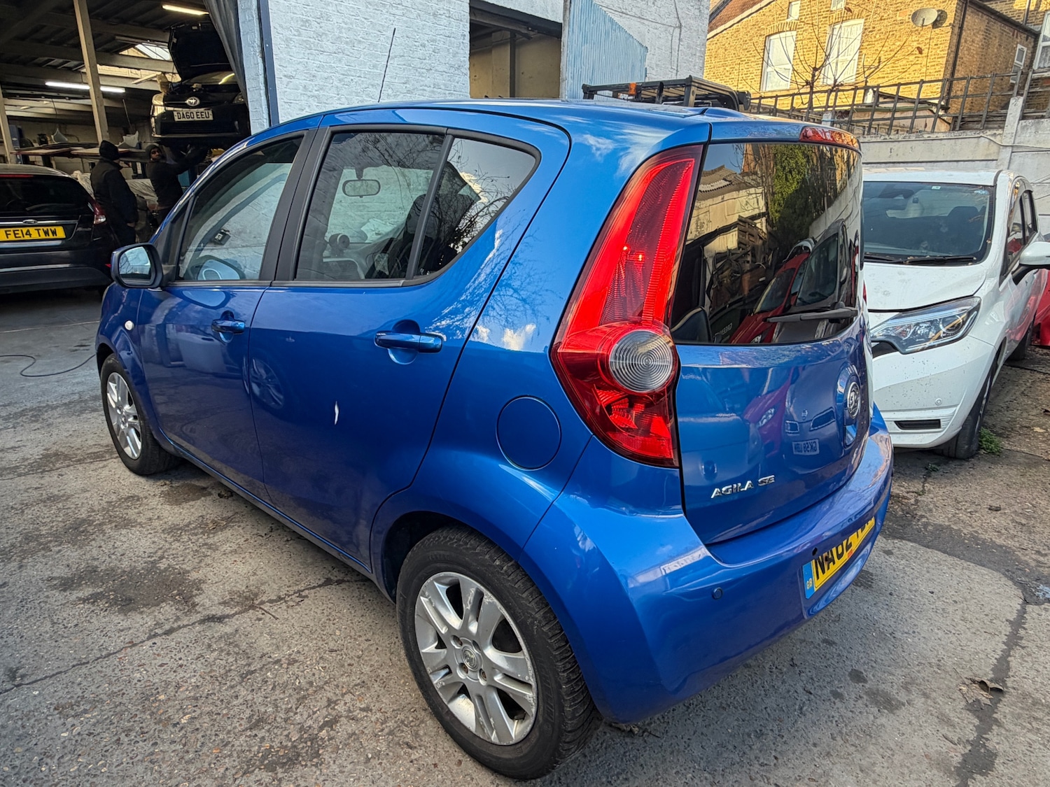 Used Vauxhall Agila 2012 for sale - 77385389: Photo 6