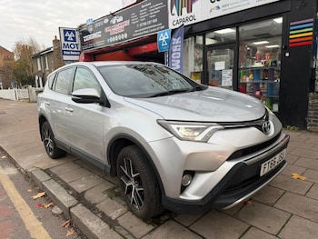 Used Toyota RAV4 2016 for sale - 76567853: Photo