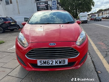 Used Ford Fiesta 2014 for sale - 76510538: Photo