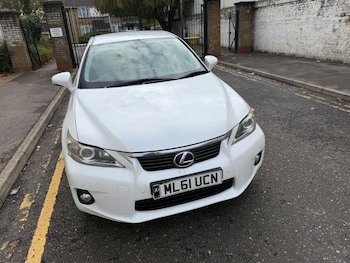 Used Lexus CT 2011 for sale - 76510302: Photo