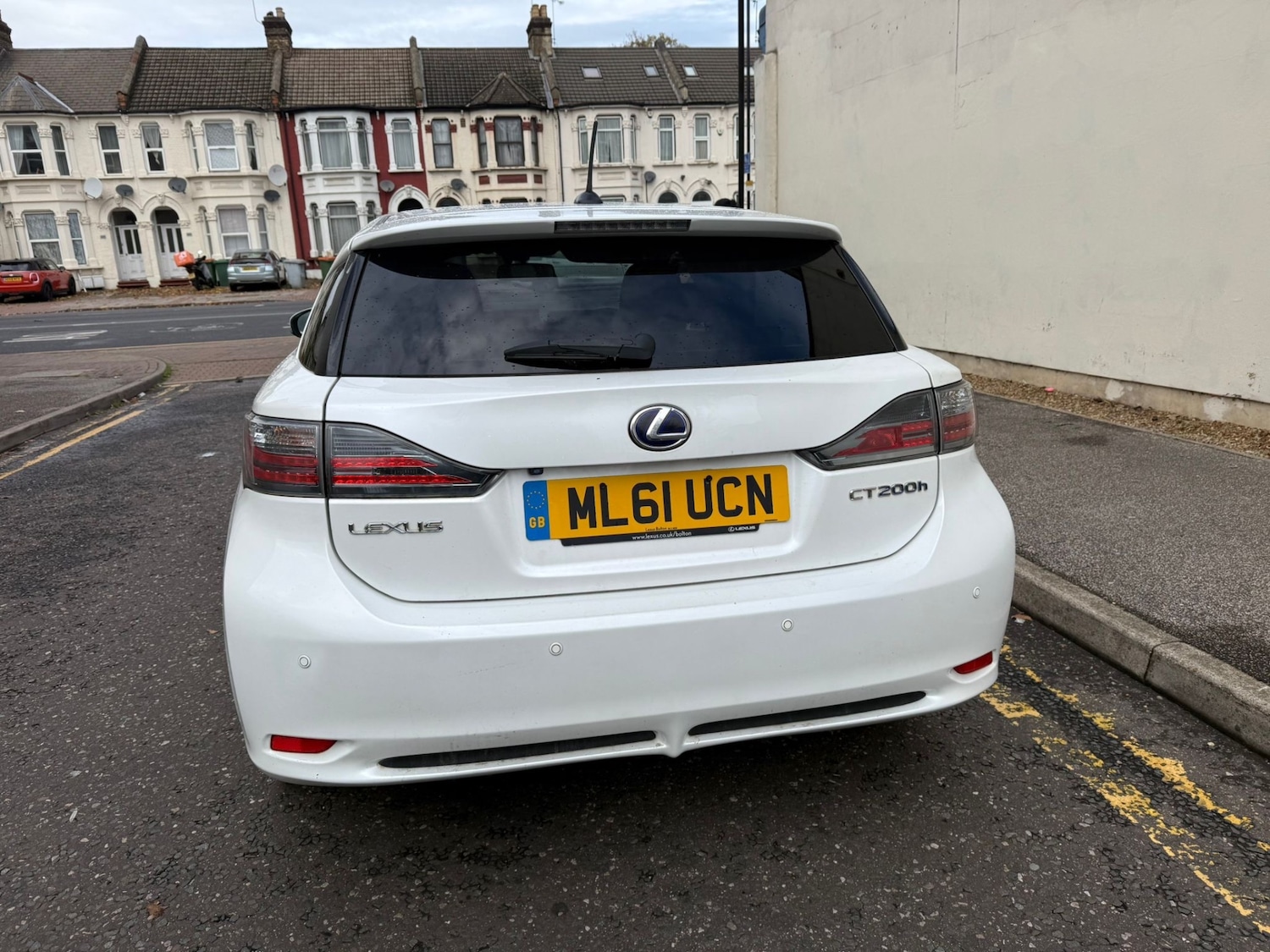 Used Lexus CT 2011 for sale - 76510302: Photo 3