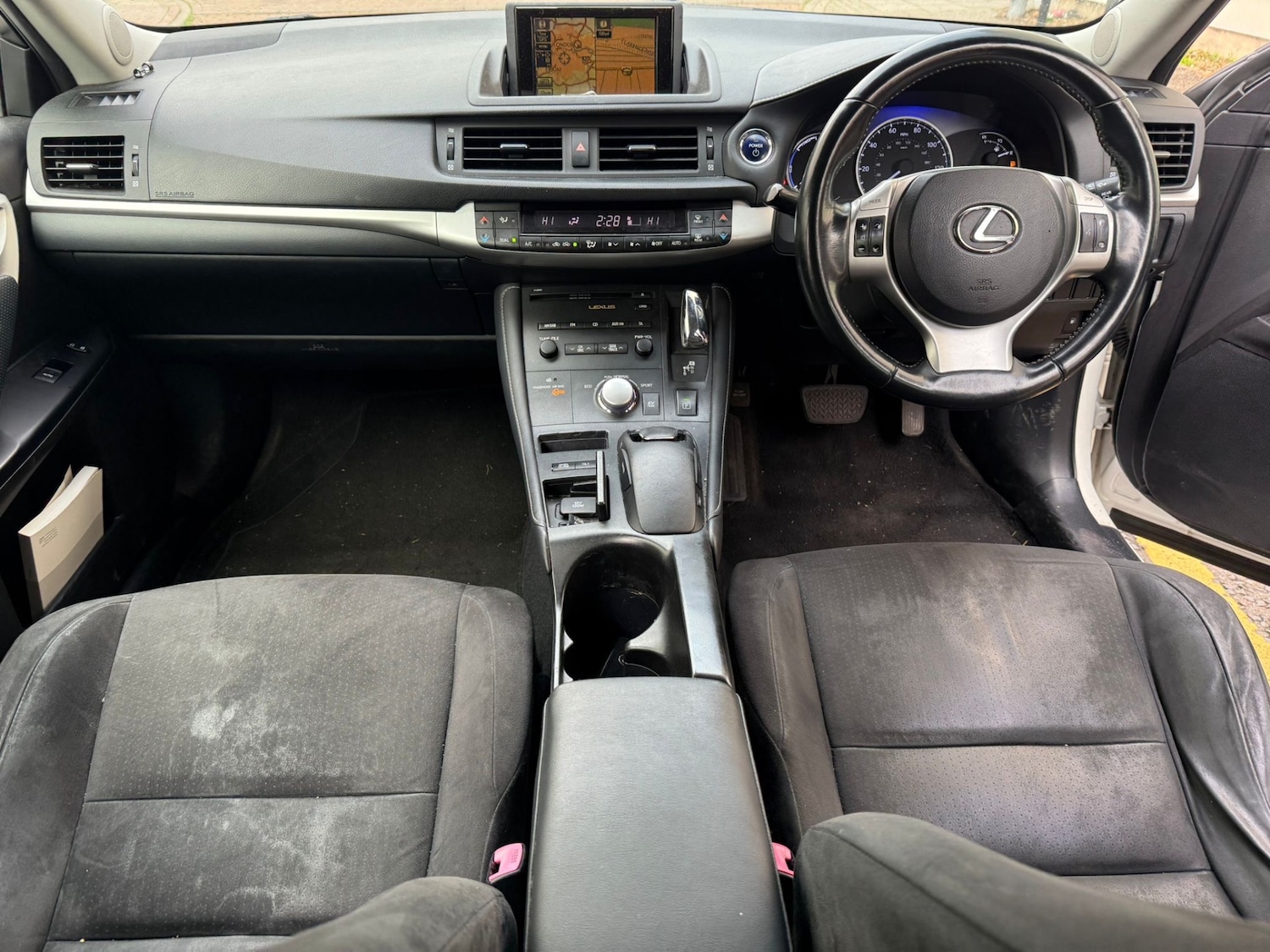 Used Lexus CT 2011 for sale - 76510302: Photo 7